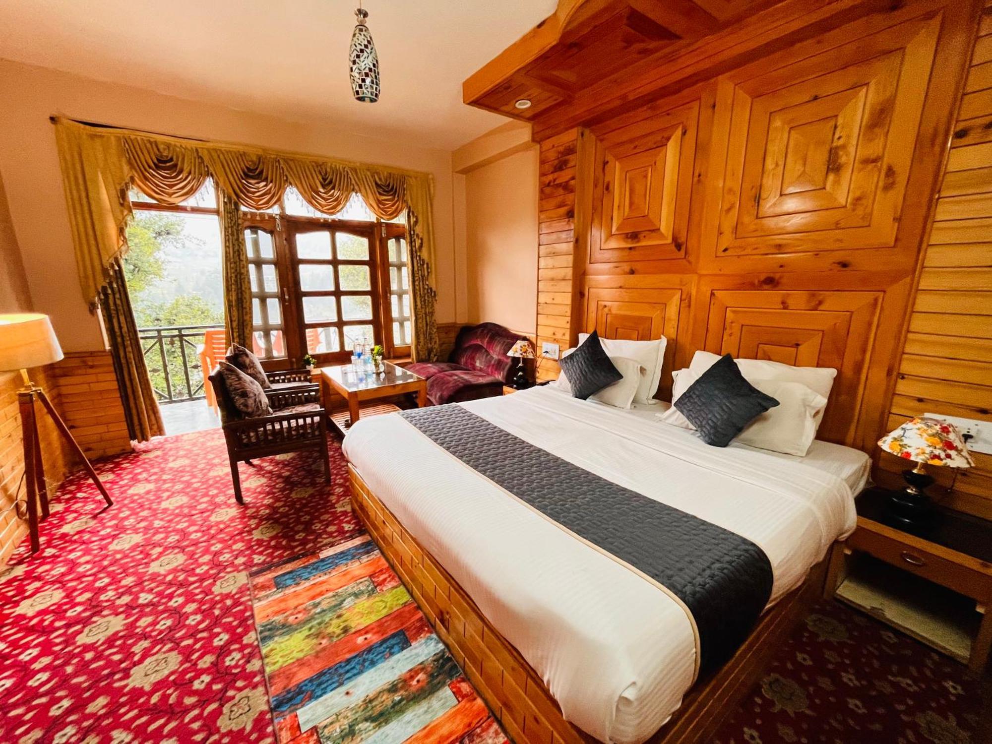Snow Clad Riverview Hotel & Resort, Manali Zewnętrze zdjęcie