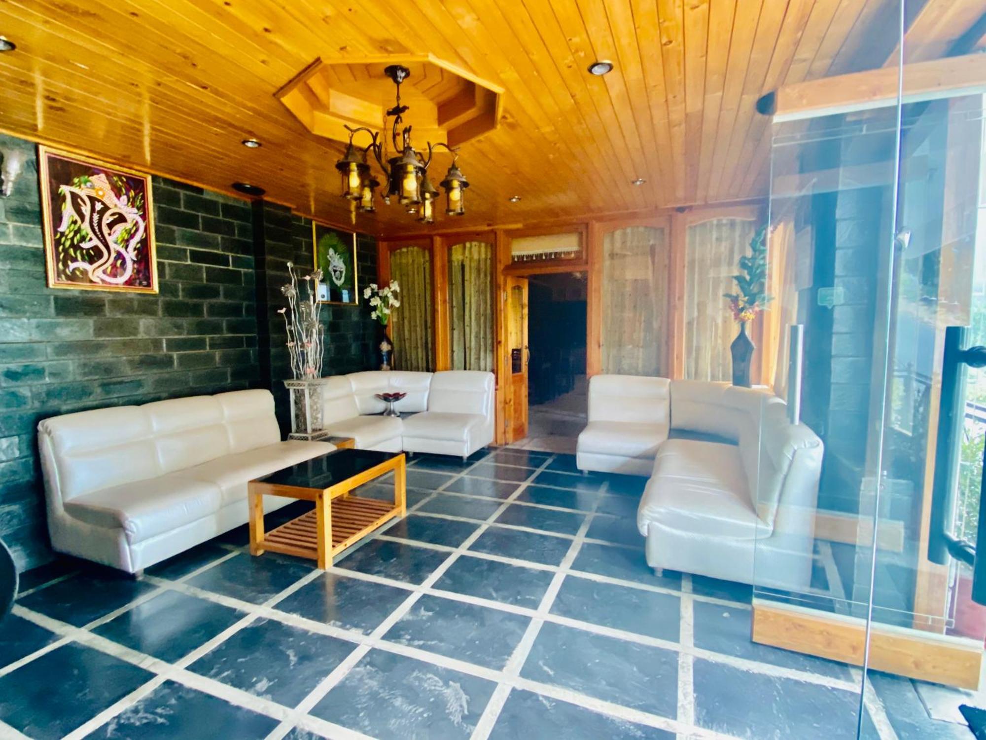 Snow Clad Riverview Hotel & Resort, Manali Zewnętrze zdjęcie
